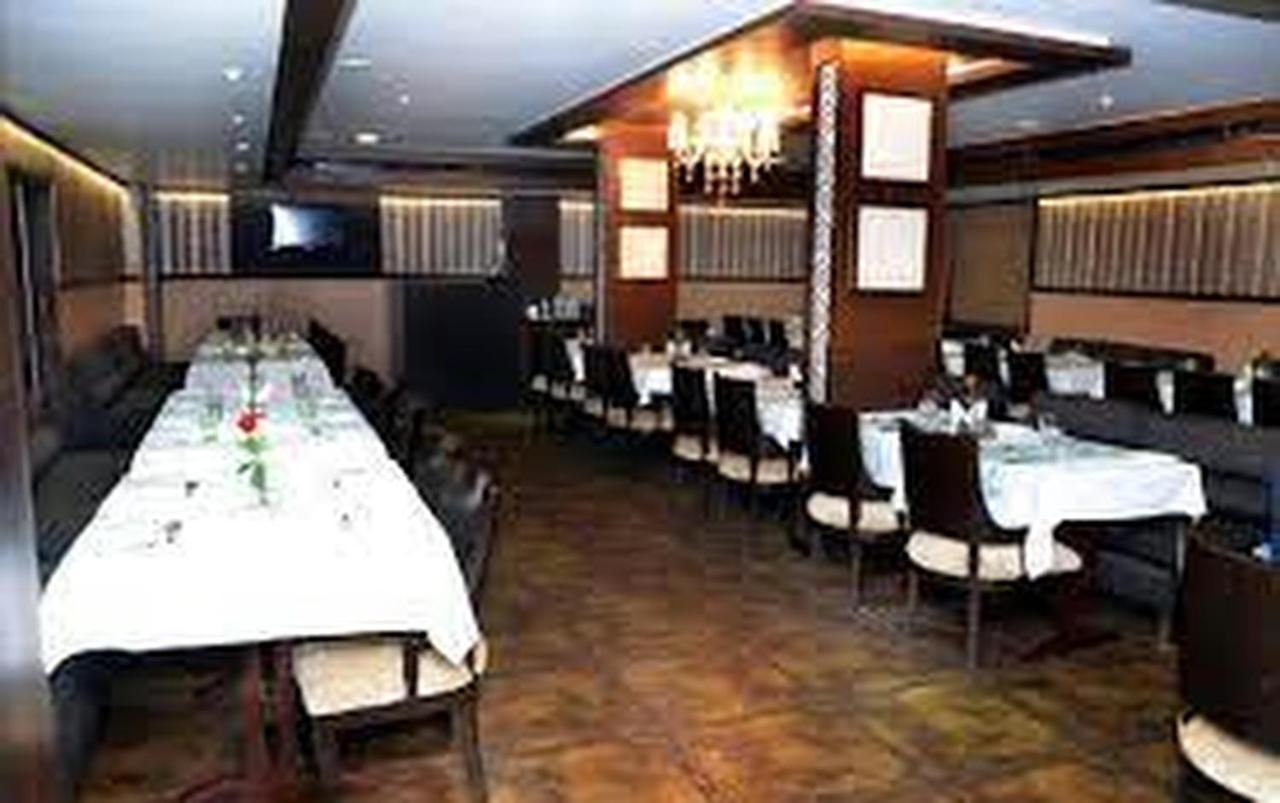 Hotel Punjab Palace Raipur  Exterior photo